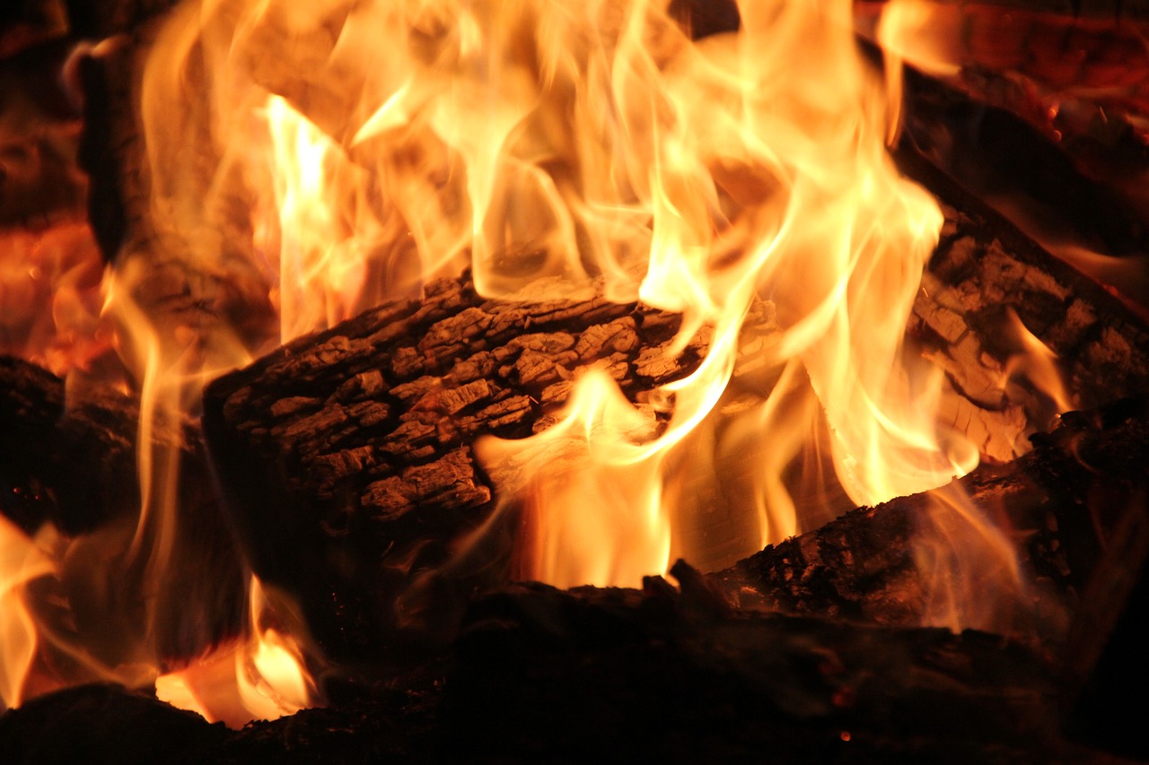 Professional Fireplace Cleaning Services In El Monte California